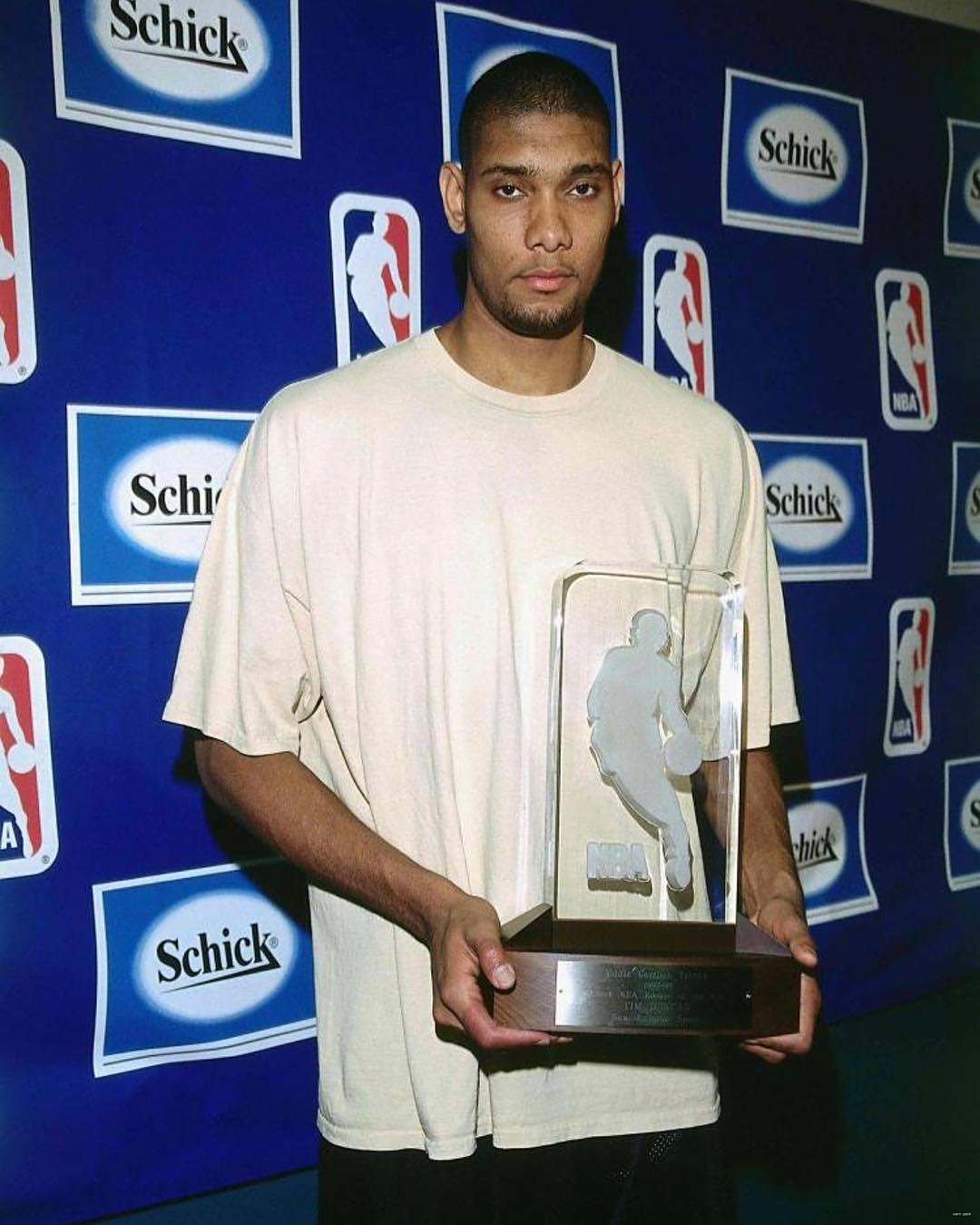 而媒体与数 而媒体与数